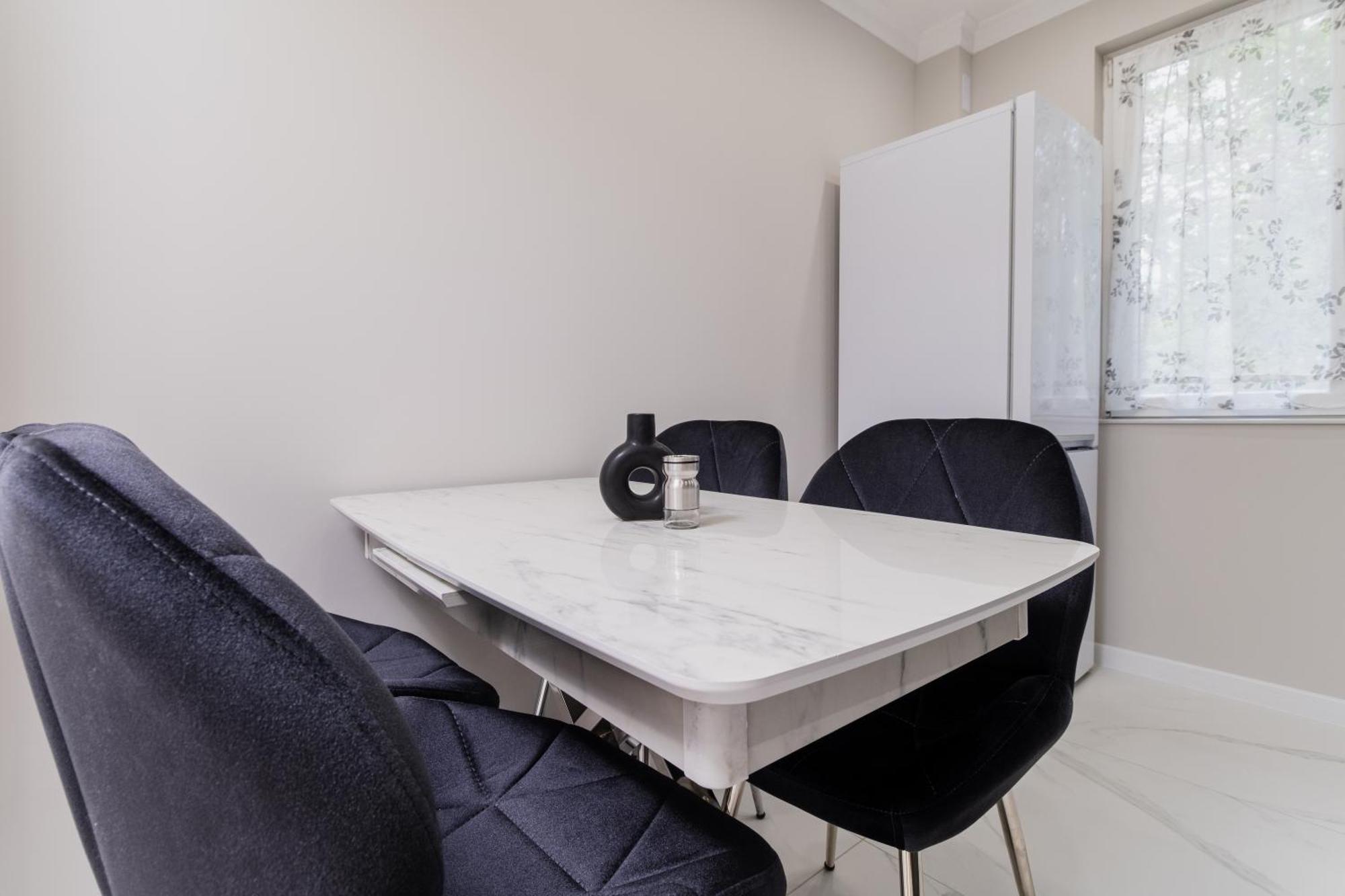 Gorgeous 2-Bedroom Apartment Plovdiv Exterior foto