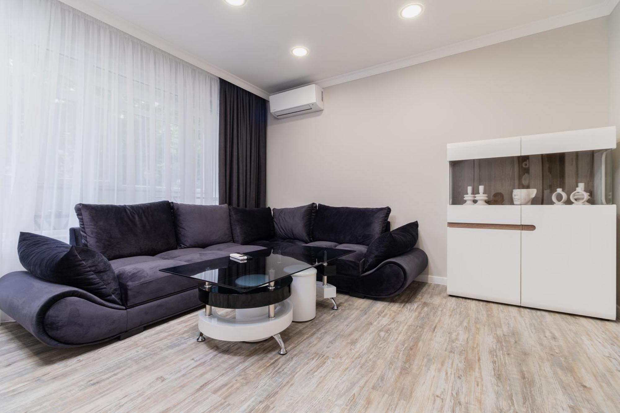 Gorgeous 2-Bedroom Apartment Plovdiv Exterior foto